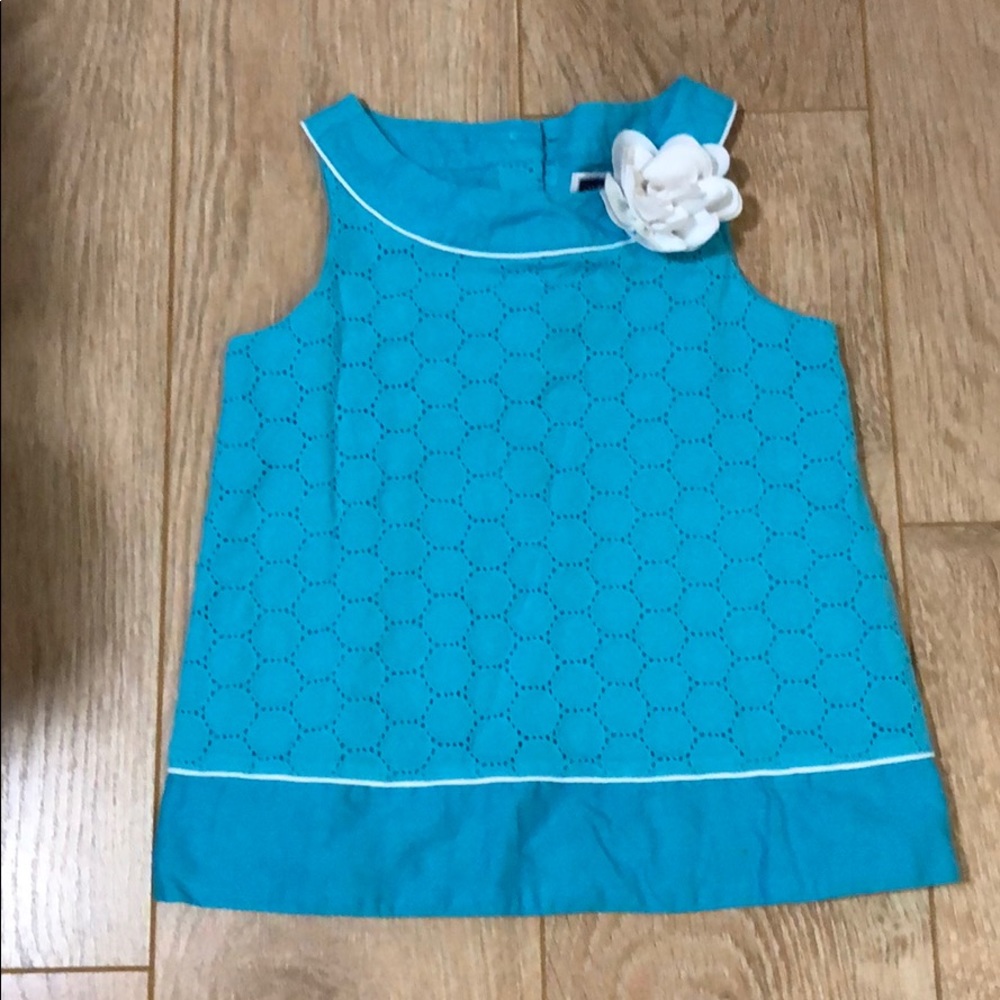 Top sleeves less